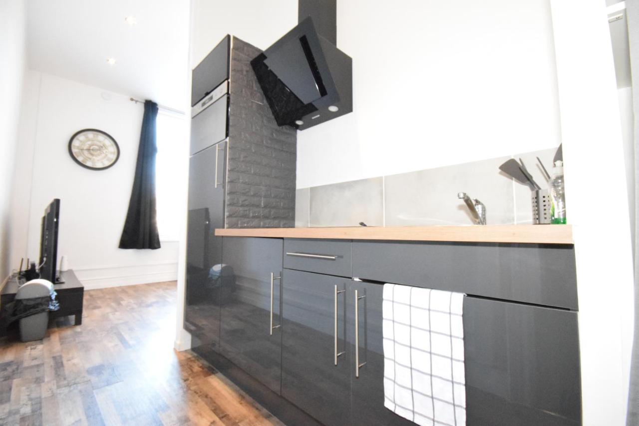 Lerelaisdodile11 - Bel Appart Chic Indust - Hypercentre - Tram Валансьен Экстерьер фото